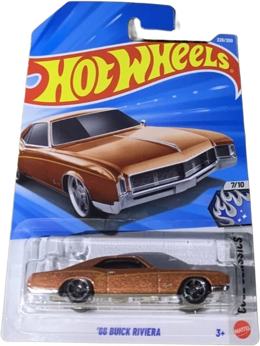Hot Wheels '66 Buick Riviera - Copper Brown (228/250) - on its card